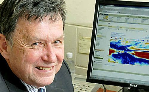 USQ Professor Roger Stone believes the current La Nina weather pattern will bring above average rainfall over the coming months.